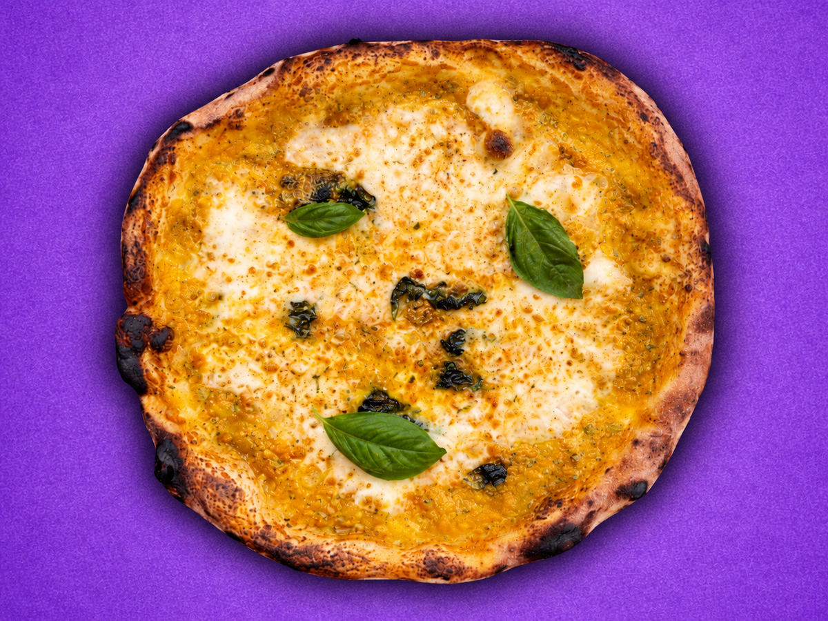 Golden Queen | Pizza Margherita